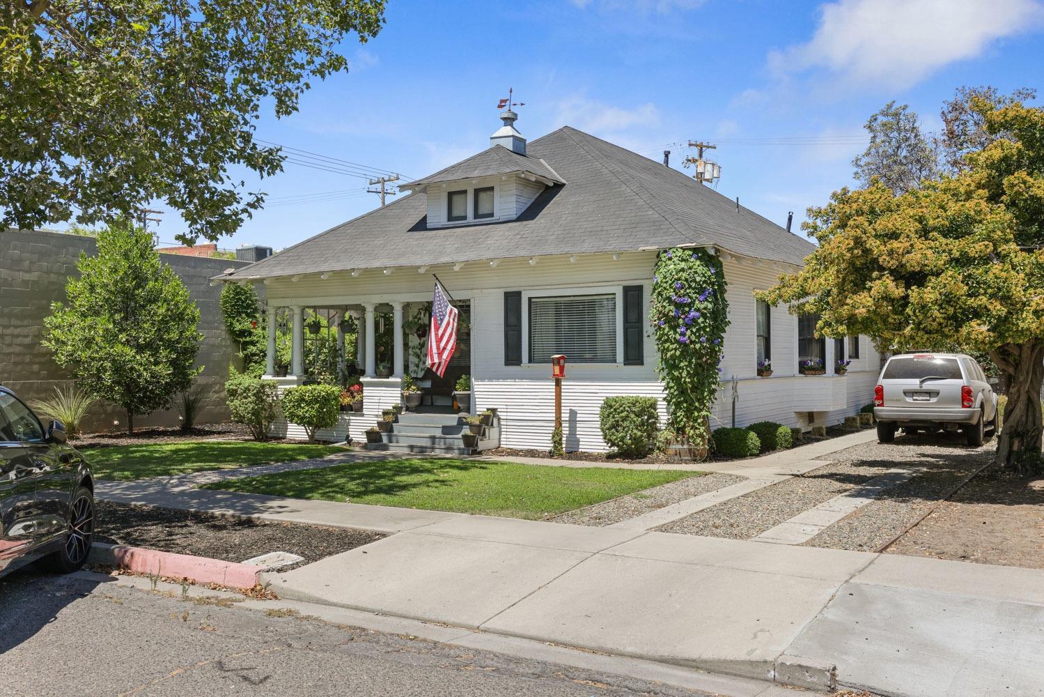 411 Crane Ave, Turlock, CA for sale Primary Photo- Image 1 of 6