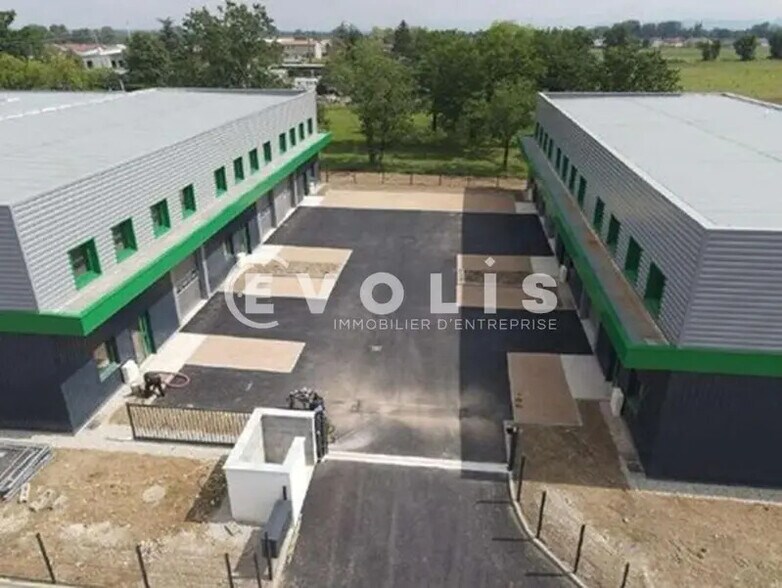 71 Route De Loyettes, Tignieu-Jameyzieu for lease - Building Photo - Image 3 of 13