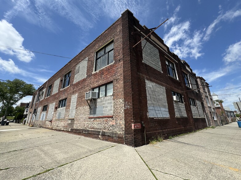 115 Myrtle Ave, Passaic, NJ for lease - Building Photo - Image 3 of 15