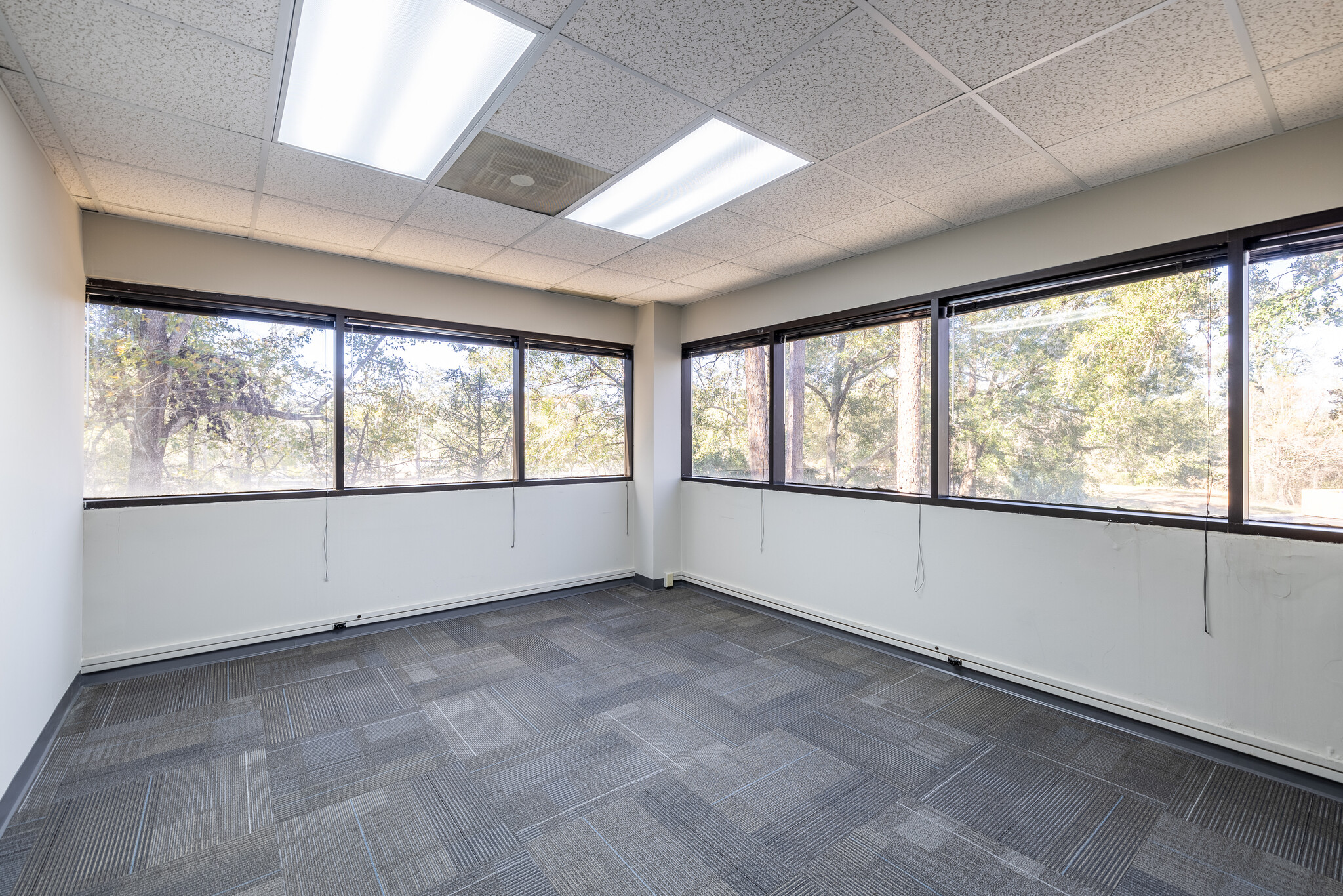 7400 Baymeadows Way, Jacksonville, FL for lease Building Photo- Image 1 of 6