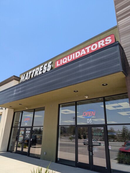 13649 Eastlake Blvd, El Paso, TX 79928, El Paso, TX for lease - Building Photo - Image 3 of 12