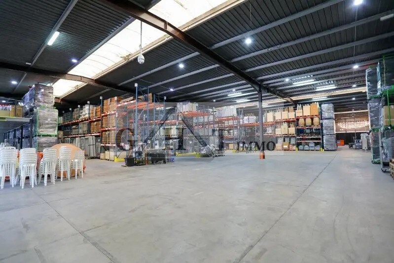 Industrial in Saint-Witz for lease Building Photo- Image 1 of 3