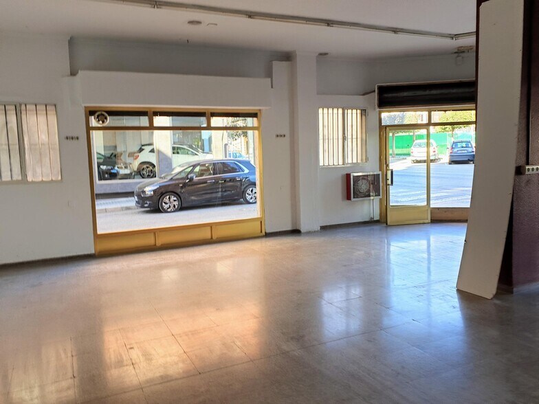 Commerce de détail dans Petrer à vendre - Photo intérieure - Image 1 de 23