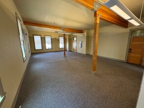 205 SE Grand Ave, Portland, OR for lease Interior Photo- Image 2 of 7
