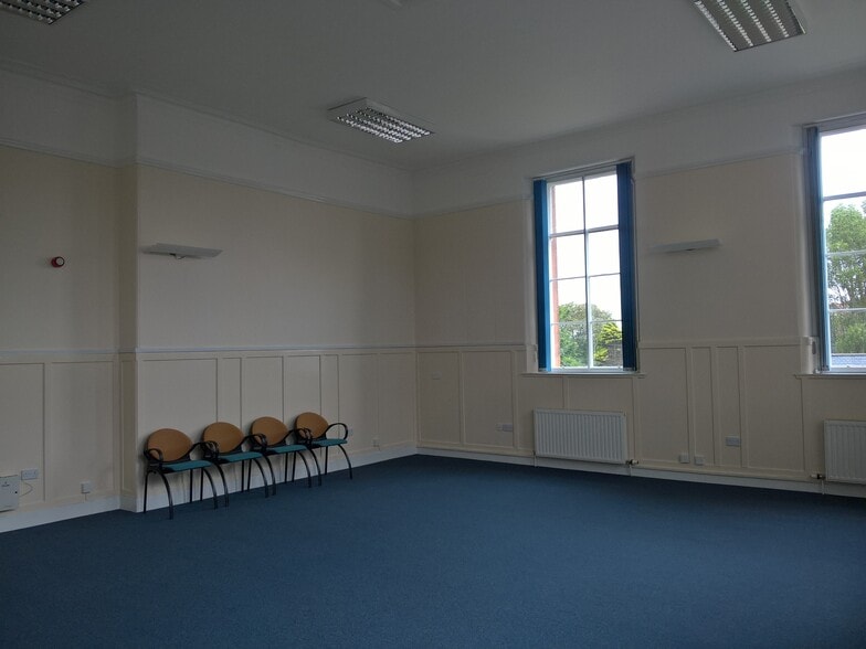 Academy Rd, Irvine for lease - Building Photo - Image 3 of 12