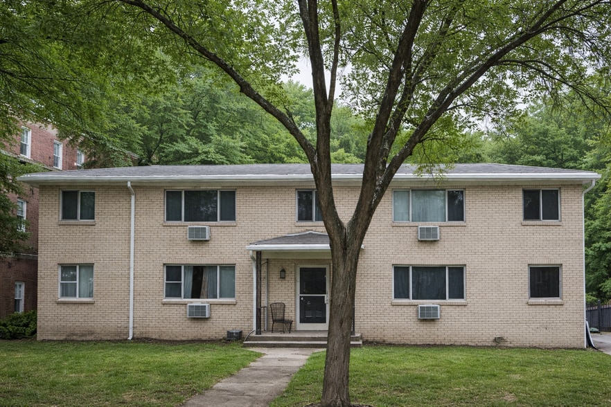 1780 Saint Paul Street portefeuille de 4 propriétés à vendre sur LoopNet.ca - Photo du bâtiment - Image 1 de 4