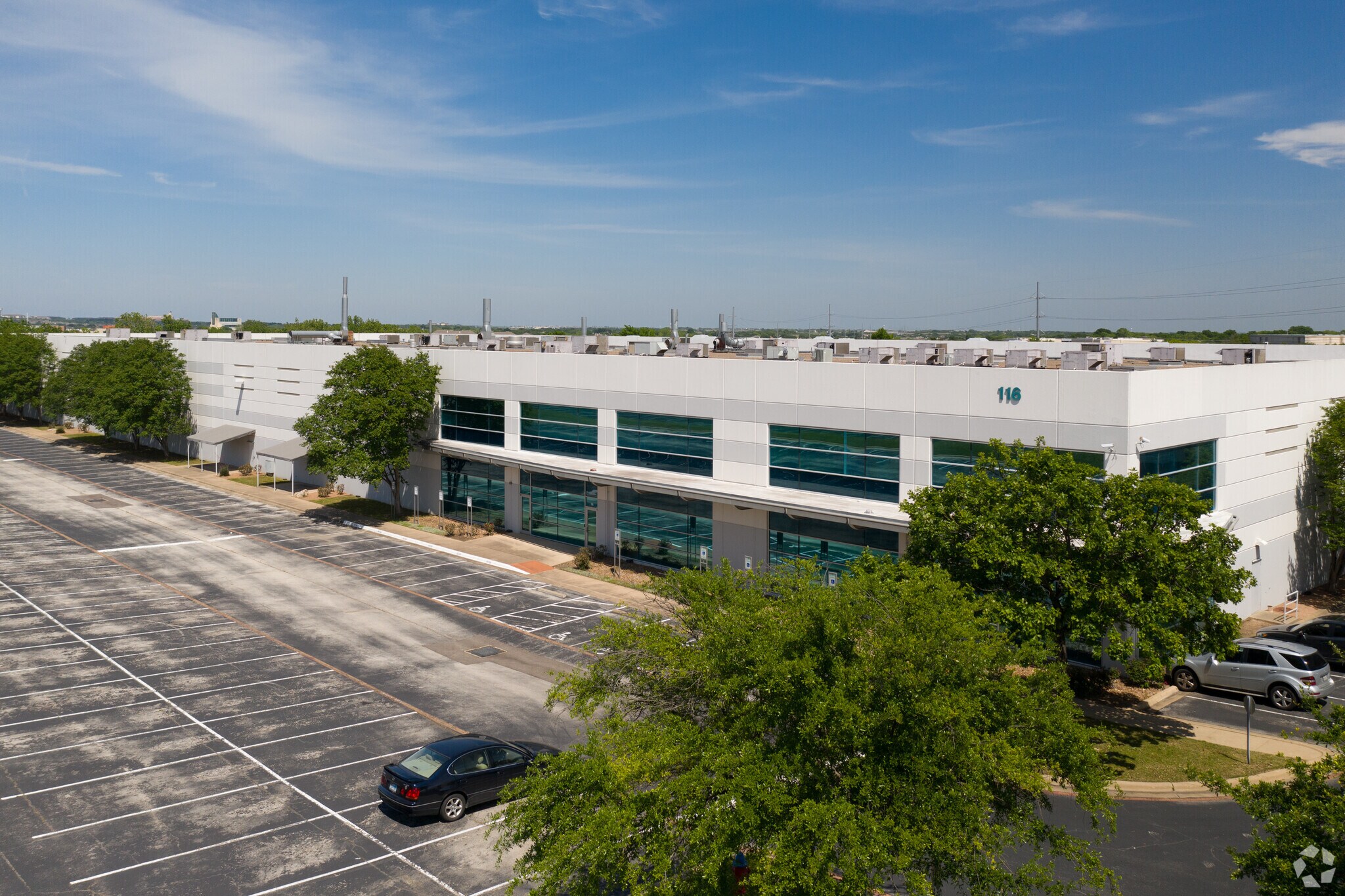 110 Old Settlers Blvd E, Round Rock, TX à louer Photo principale- Image 1 de 7