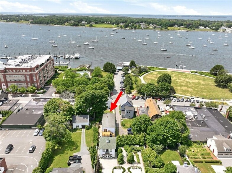 400 Thames St, Bristol, RI for sale - Building Photo - Image 3 of 50