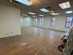 185 Main St, Gloucester, MA for lease Interior Photo- Image 1 of 6