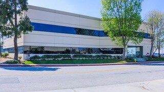 2510 W 237th St, Torrance, CA à louer - Photo du bâtiment - Image 3 de 9