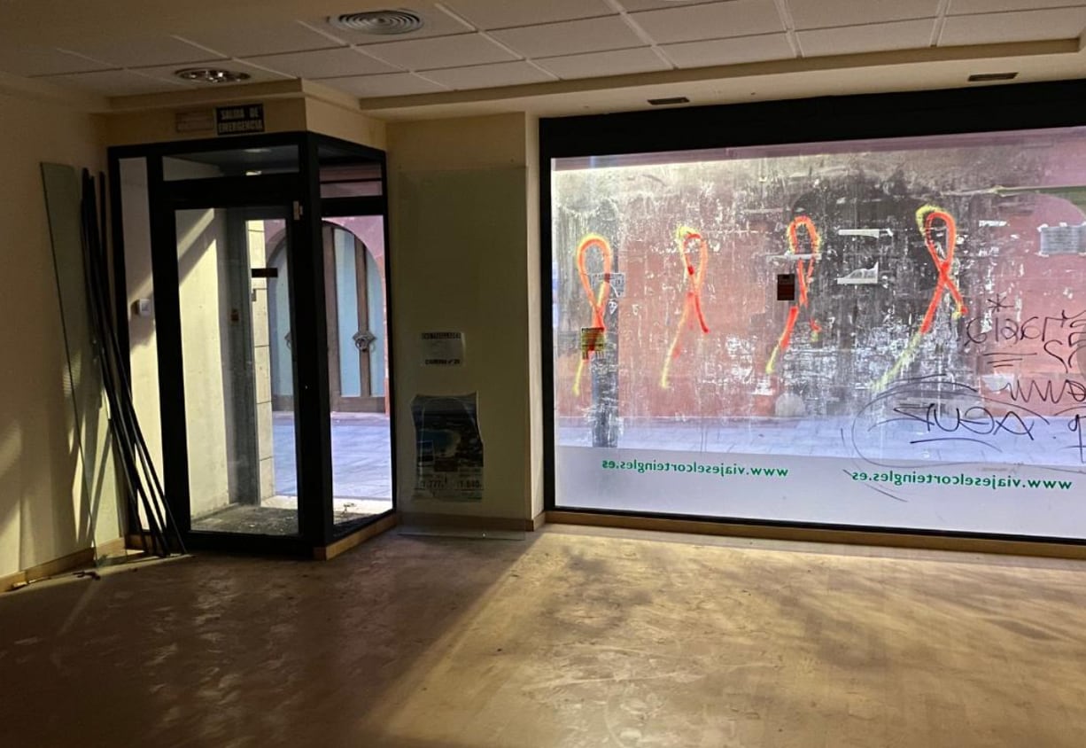 Multifamily in Viladecans, Barcelona for sale Interior Photo- Image 1 of 6