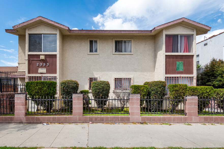 2333 Olive Ave, Long Beach, CA à vendre - Photo principale - Image 1 de 1