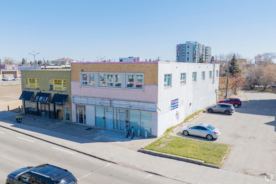 1602-1606 Centre St NE, Calgary, AB for sale - Primary Photo - Image 1 of 1