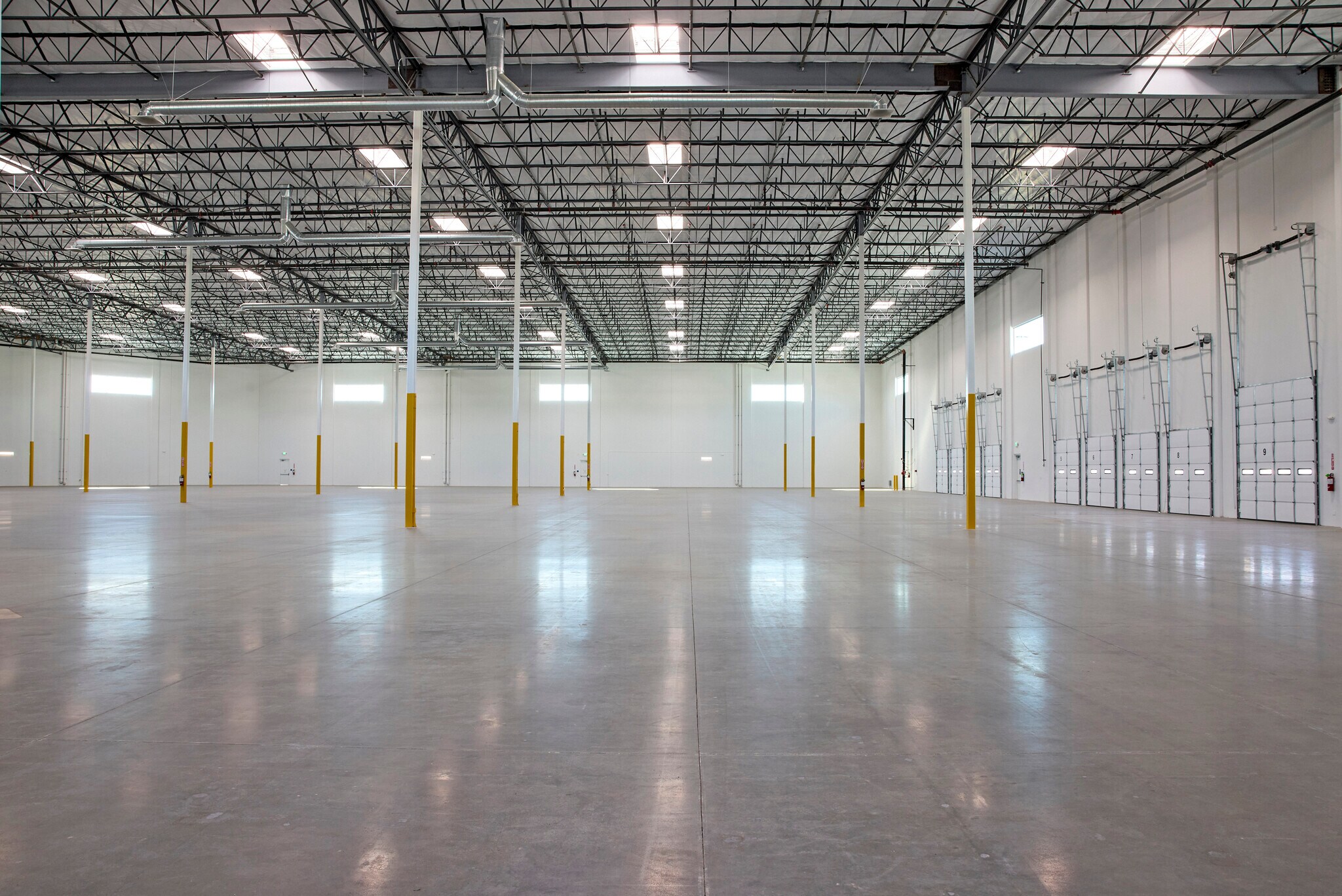 3270 E Washington Blvd, Los Angeles, CA for sale Interior Photo- Image 1 of 4