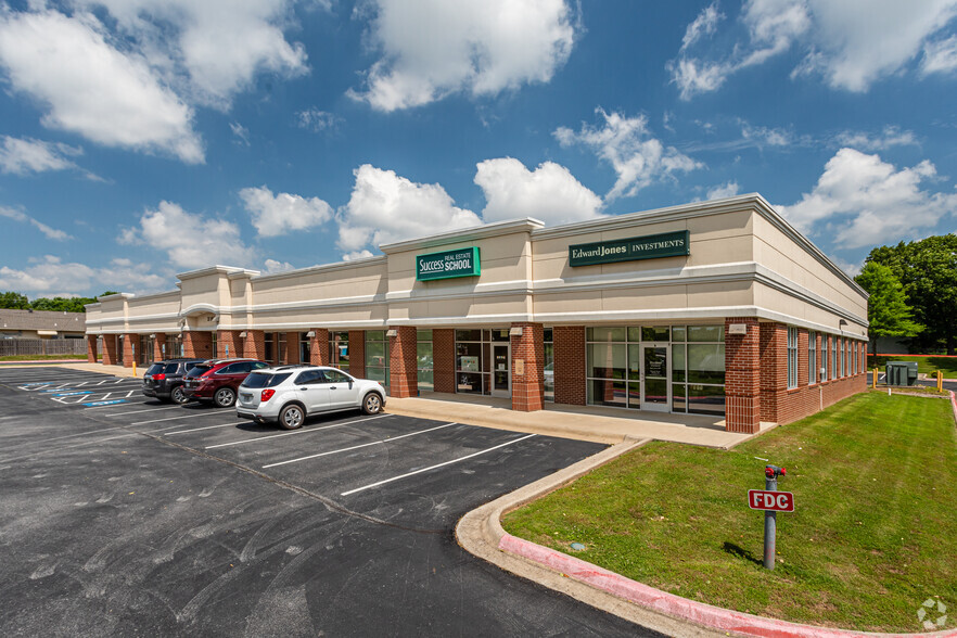 3003 W Walnut St, Rogers, AR for lease - Primary Photo - Image 1 of 1