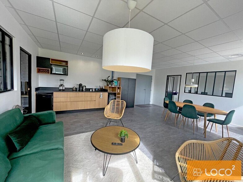 Office in Muret for lease - Building Photo - Image 3 of 13