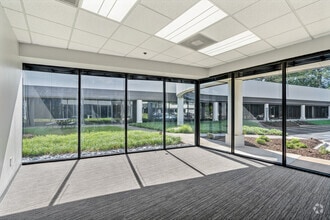 1000 Holcomb Woods Pky, Roswell, GA for lease Interior Photo- Image 2 of 5