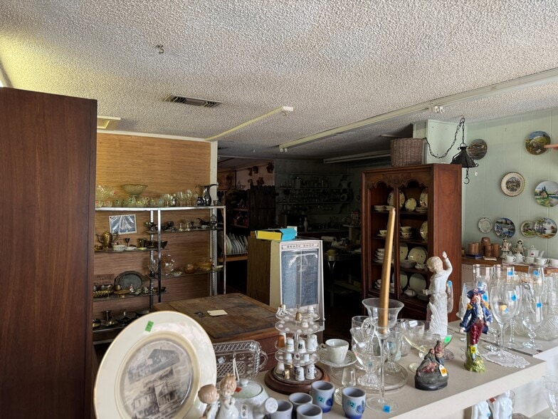 401 W Belt Line Rd, Cedar Hill, TX for sale - Building Photo - Image 2 of 4