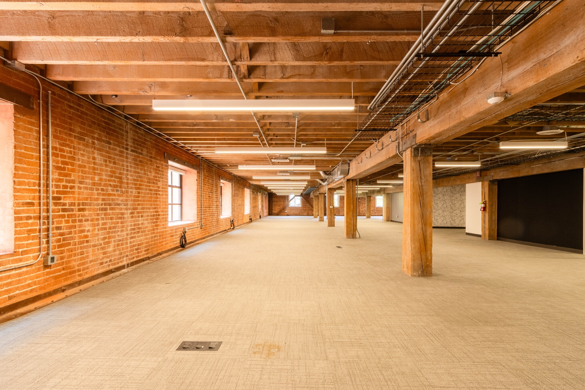 625 2nd St, San Francisco, CA for lease Interior Photo- Image 1 of 6
