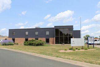 Plus de détails pour 1971 Seneca Rd, Eagan, MN - Local d'activités à louer