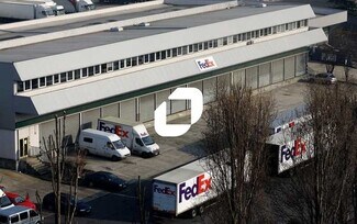 Plus de détails pour Local d'activités à louer