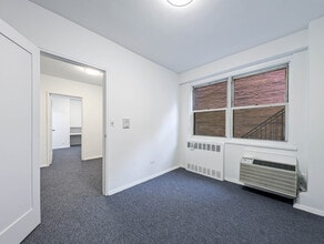166 E 35th St, New York, NY for lease Interior Photo- Image 2 of 9