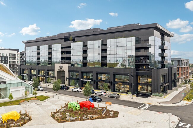 Plus de détails pour 7841 Broadcast Av SW, Calgary, AB - Commerce de détail à louer