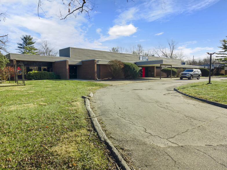 1315 S Sherman Dr, Indianapolis, IN for sale - Building Photo - Image 2 of 15