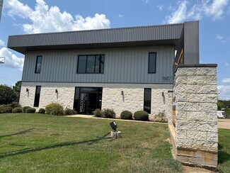 Plus de détails pour 1907 E US Highway 80, White Oak, TX - Bureau à vendre