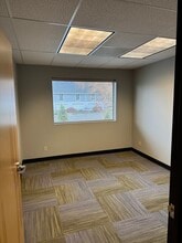 9221 SW Barbur Blvd, Portland, OR for lease Interior Photo- Image 2 of 6