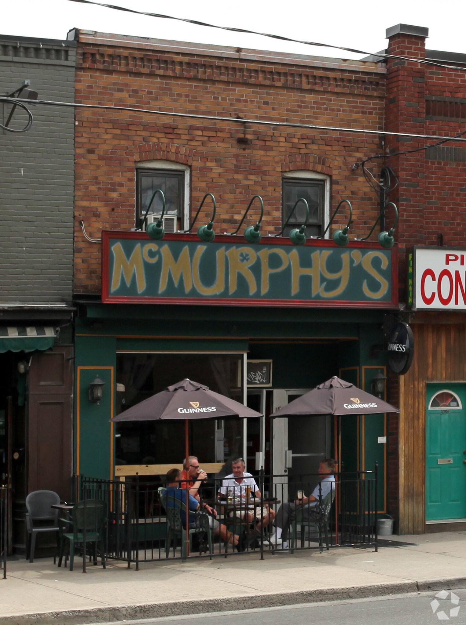 381 Eglinton Ave E, Toronto, ON for sale Primary Photo- Image 1 of 1