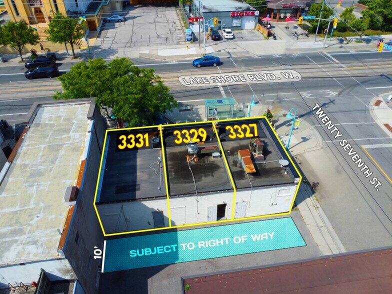 3327-3331 Lake Shore Blvd W, Toronto, ON à vendre - Photo du bâtiment - Image 2 de 3