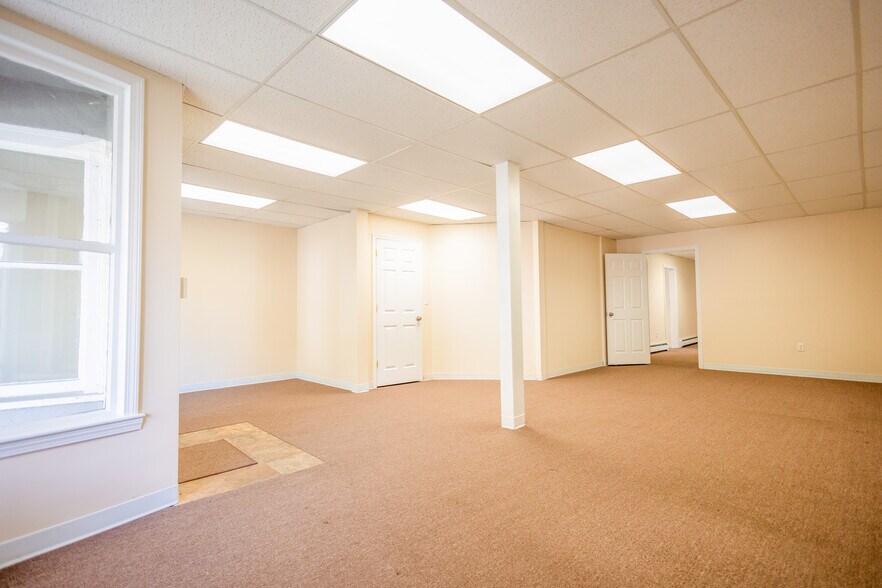 33 Union St, East Walpole, MA for lease - Building Photo - Image 1 of 31