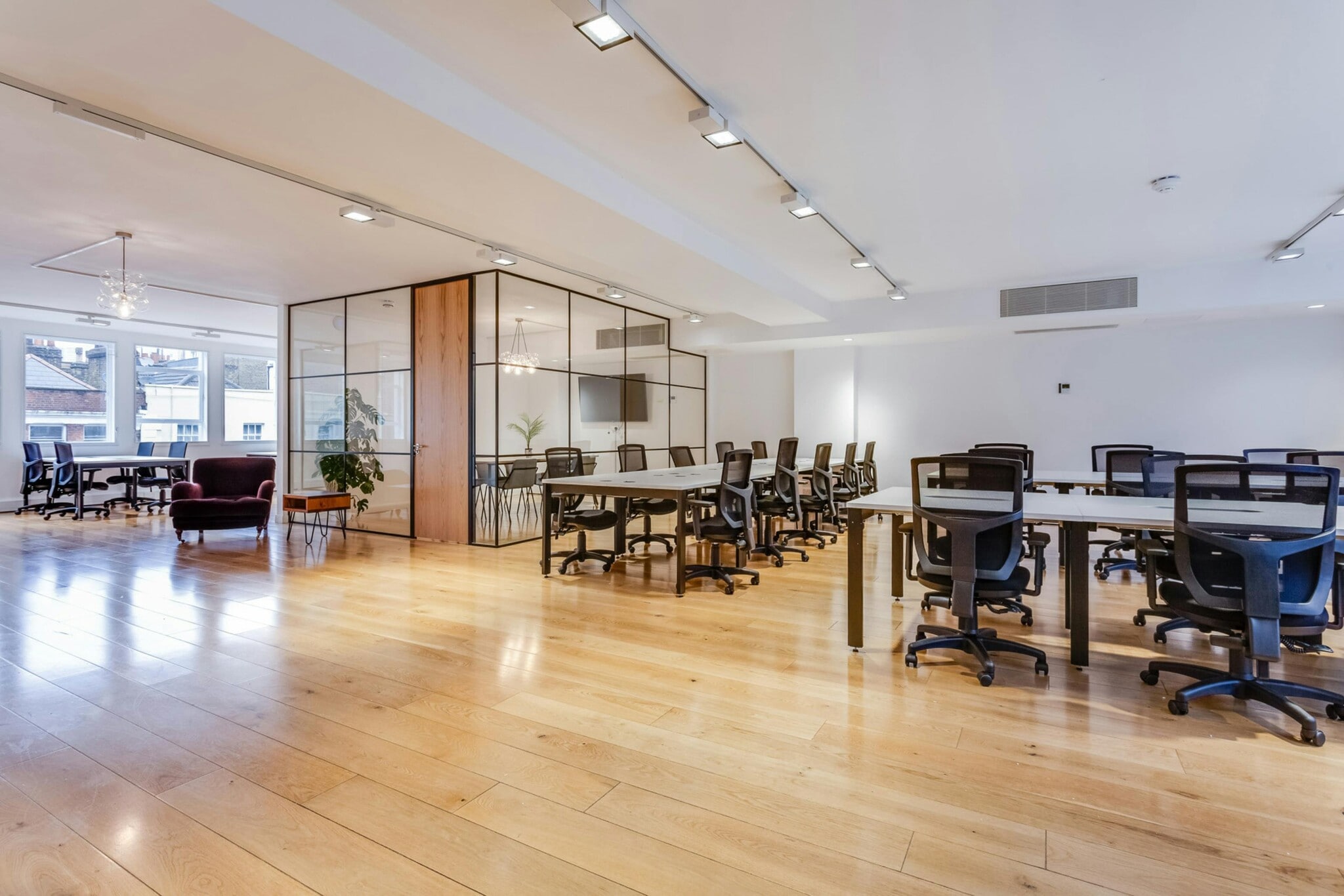 58-59 Great Marlborough St, London for lease Primary Photo- Image 1 of 11