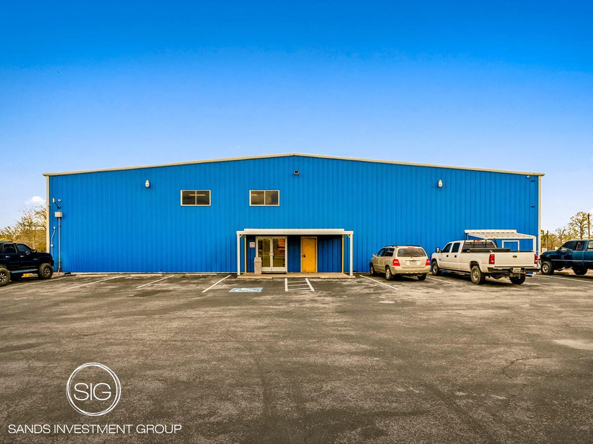 15655 E Highway 90, Kingsbury, TX à vendre Photo du bâtiment- Image 1 de 5