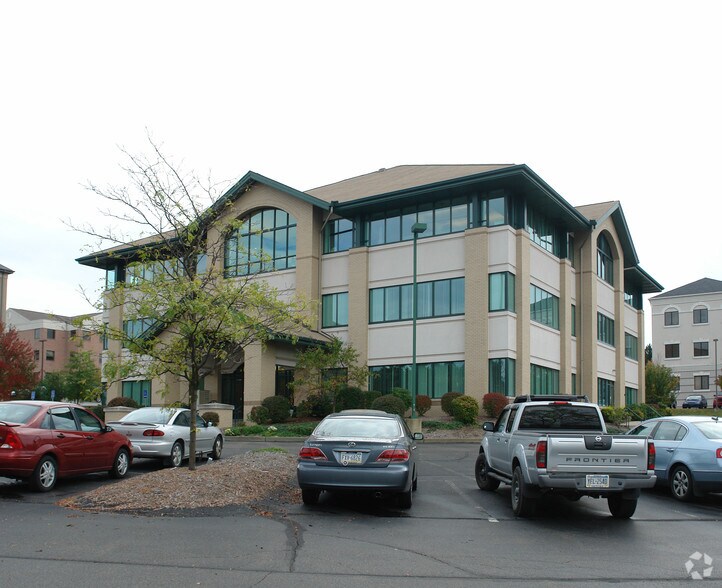 5500 Brooktree Rd, Wexford, PA à louer - Photo du bâtiment - Image 3 de 11