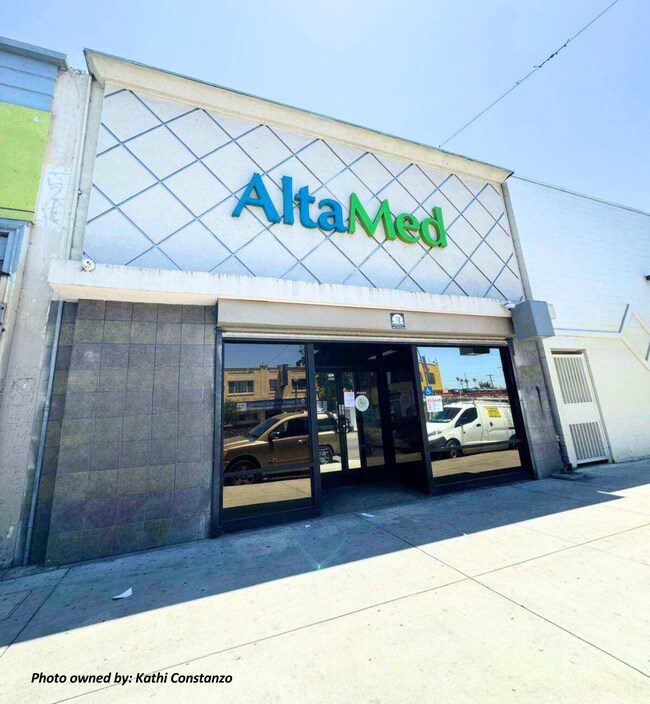 Plus de détails pour 1542 E Florence Ave, Los Angeles, CA - Commerce de détail à vendre