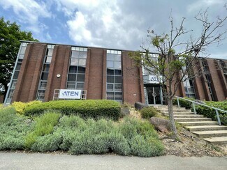 Plus de détails pour 466-467 Malton Ave, Slough - Industriel à louer