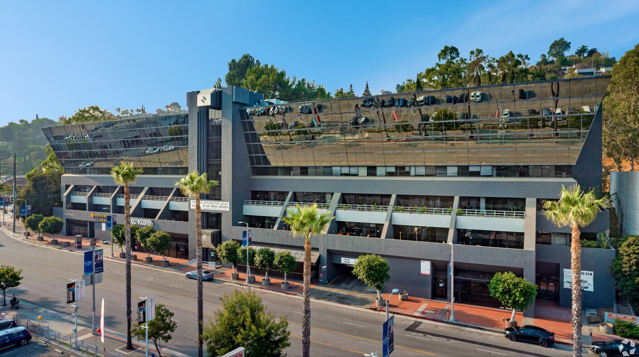 3575 Cahuenga Blvd W, Studio City, CA for lease Building Photo- Image 1 of 5