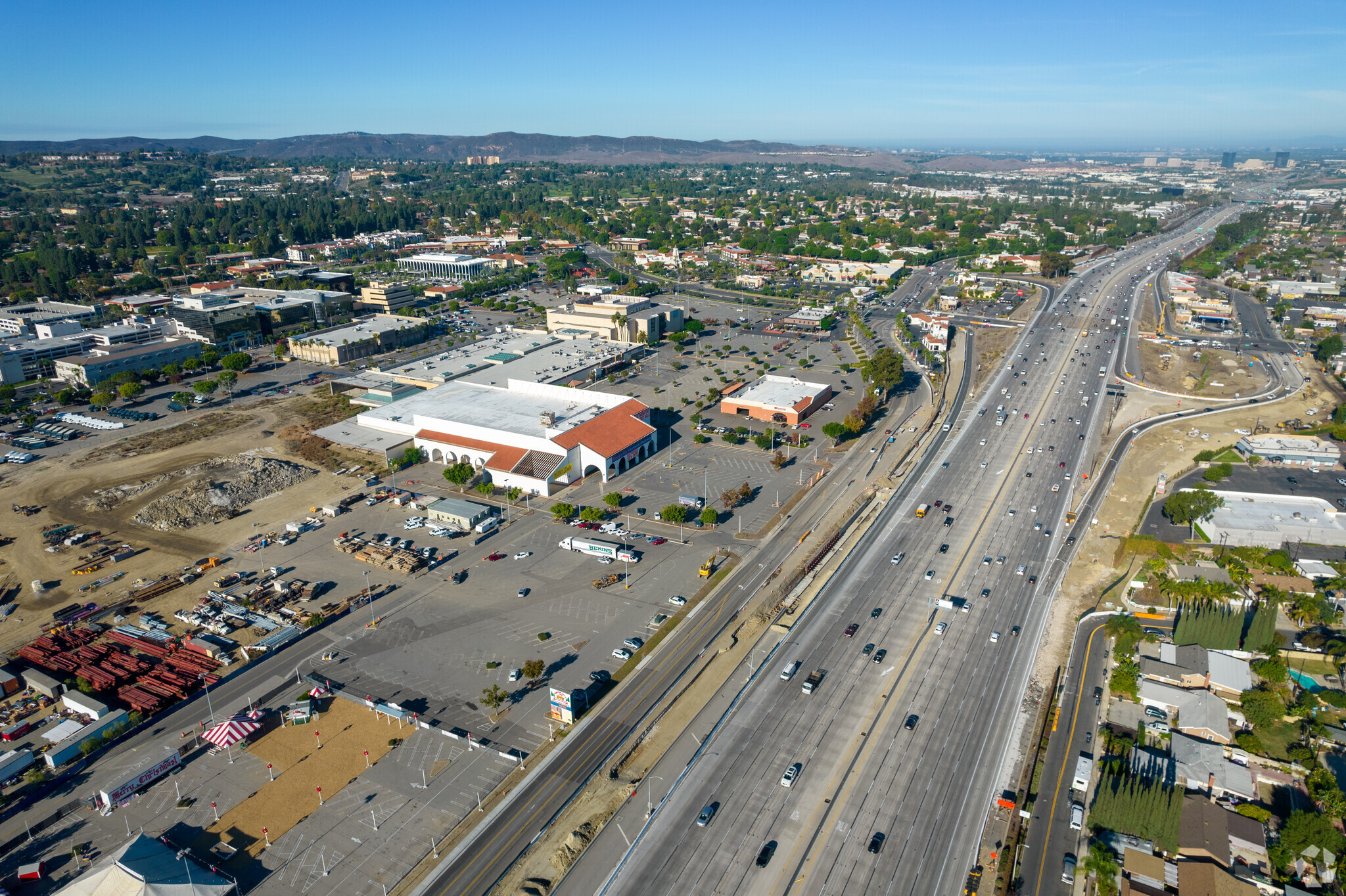 I-5 & El Toro Rd, Laguna Hills, CA for sale Building Photo- Image 1 of 11