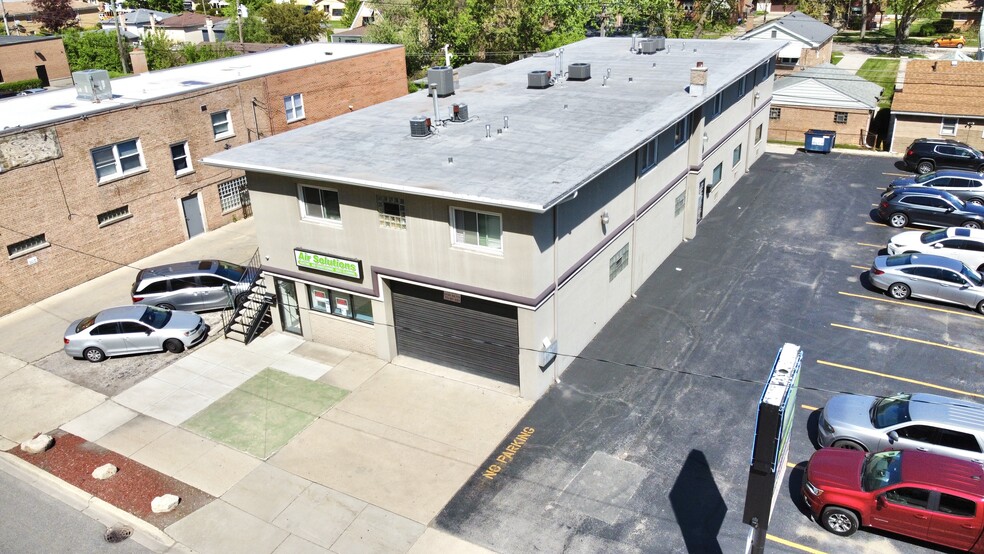 4425 S Harlem Ave, Berwyn, IL for sale - Building Photo - Image 2 of 11