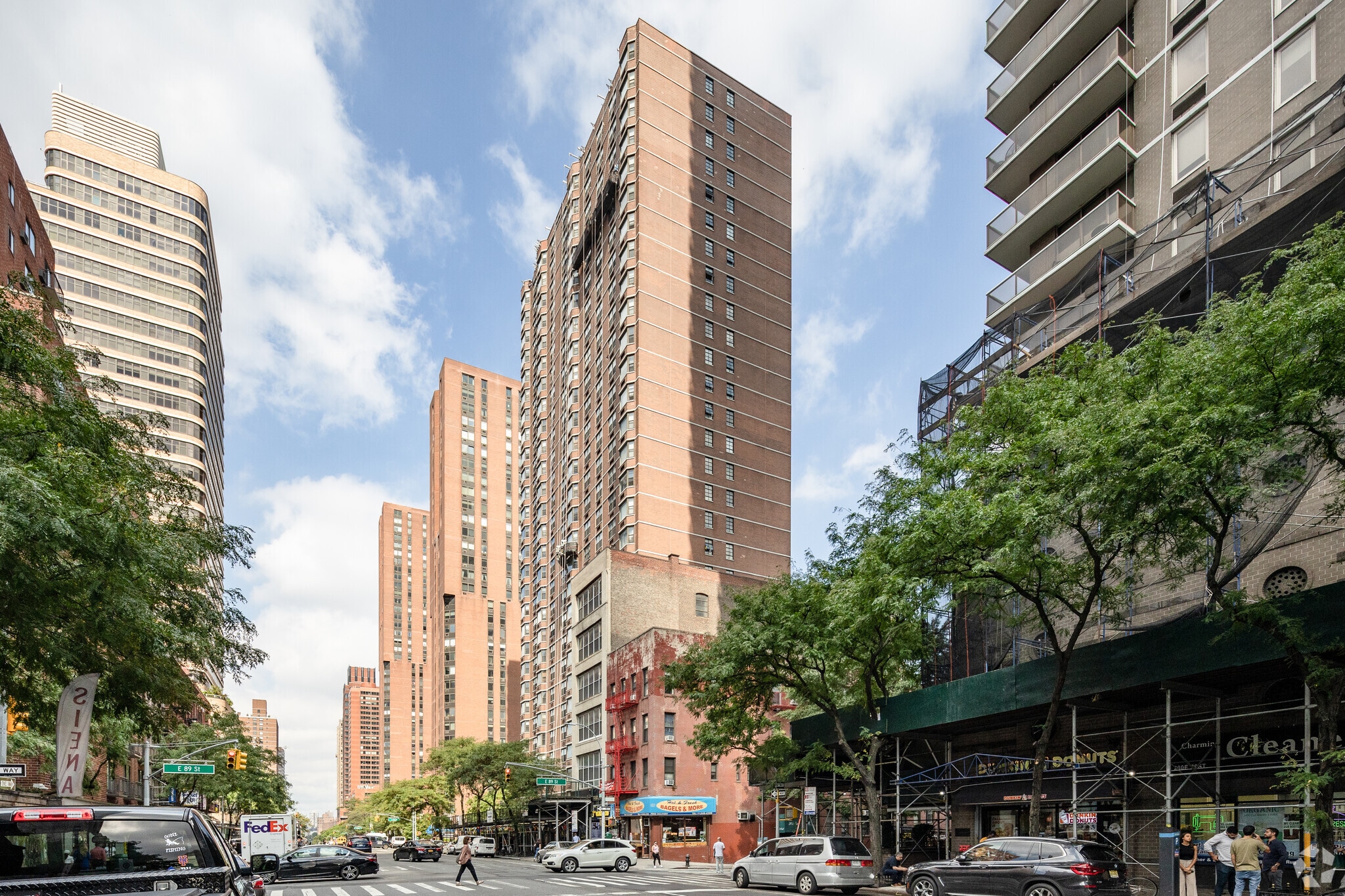 200 E 90th St, New York, NY à louer Photo principale- Image 1 de 6