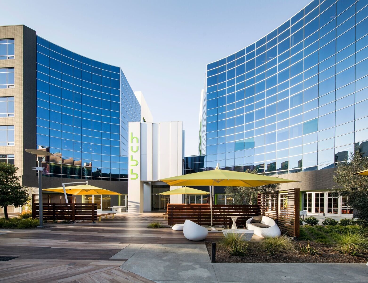 100 W Broadway, Long Beach, CA for lease Primary Photo- Image 1 of 24