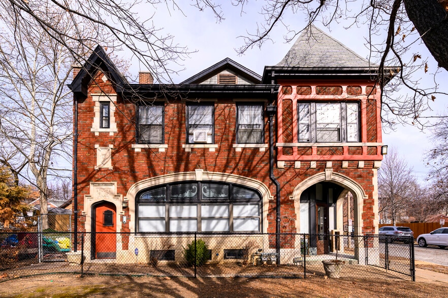 5001 Pernod Ave, Saint Louis, MO à vendre - Photo du bâtiment - Image 2 de 43