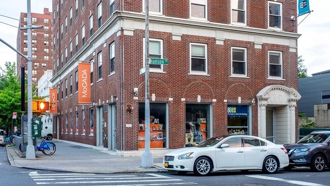Plus de détails pour 80 Hanson Pl, Brooklyn, NY - Bureau à louer