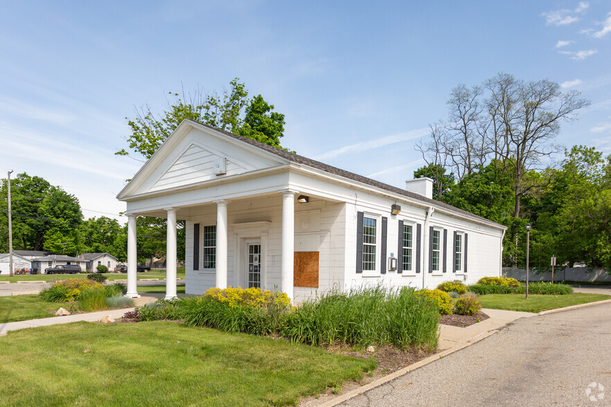 84 W Michigan Ave, Galesburg, MI à vendre - Photo du bâtiment - Image 1 de 1