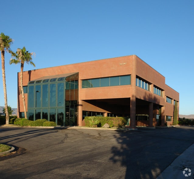 41307 12th St W, Palmdale, CA à louer - Photo du bâtiment - Image 3 de 13