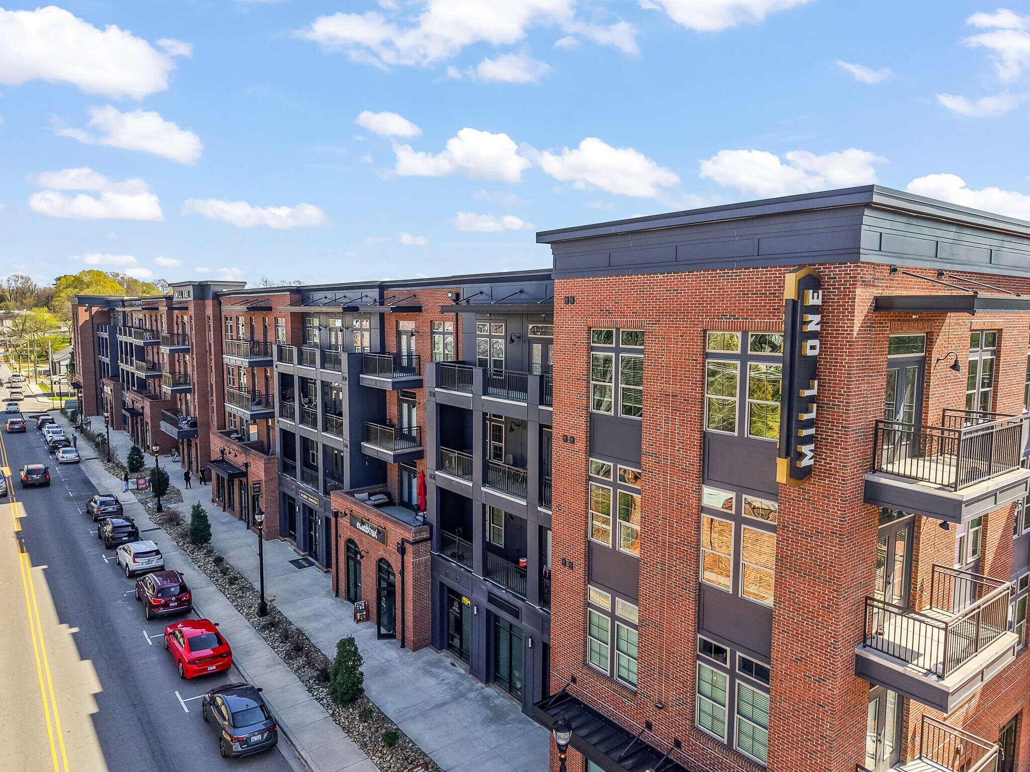 201 N Church St, Mooresville, NC à vendre Photo principale- Image 1 de 55