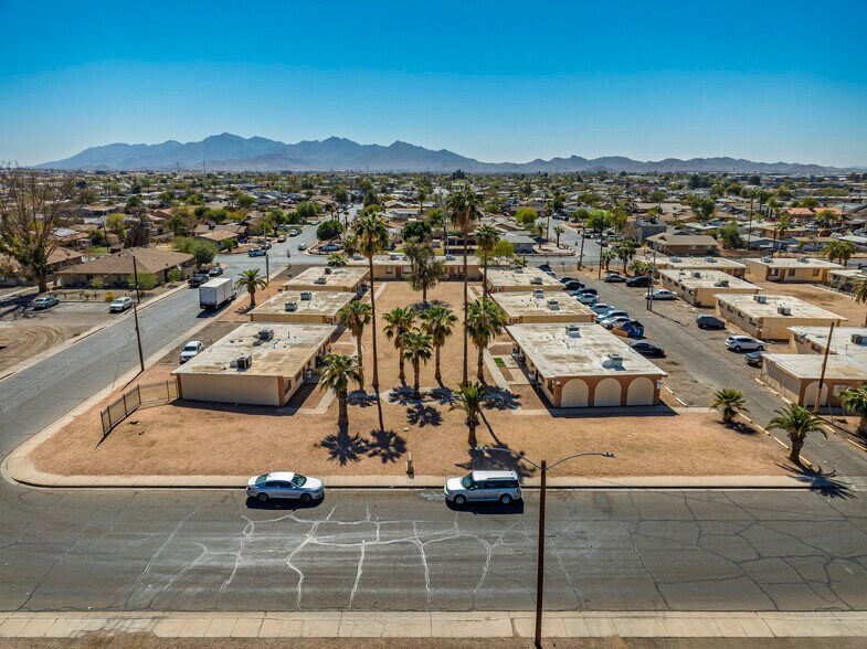 109 E Brinker Dr, Avondale, AZ à vendre - Photo du bâtiment - Image 2 de 20