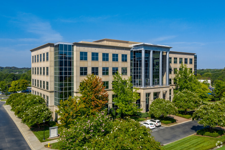 13860 Ballantyne Corporate Pl, Charlotte, NC à louer - Photo du bâtiment - Image 1 de 8